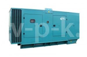 Дизельный генератор  C400D5E в кожухе