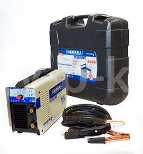 Сварочный аппарат инвертор MMA Aurora MINIONE 2000 с аксессуарами в кейсе Сварочный аппарат инвертор MMA Aurora MINIONE 2000 с аксессуарами в кейсе