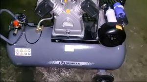 Ремонт поршневого компрессора Remeza СБ4/С-100.LB30A Ремонт поршневого компрессора Remeza СБ4/С-100.LB30A