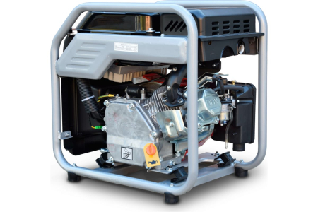 Бензиновый генератор  R3500i Бензиновый генератор  R3500i