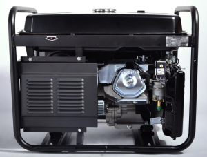 Бензиновый генератор Hyundai HHY 7000F  Бензиновый генератор Hyundai HHY 7000F  фото