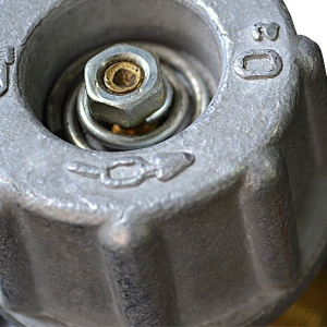 Noname Баллон кислородный 40 -150У (новый, 40 л пустой) Noname Баллон кислородный 40 -150У (новый, 40 л пустой) фото