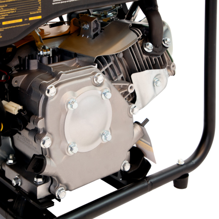 Бензиновый генератор  GT-2500iF