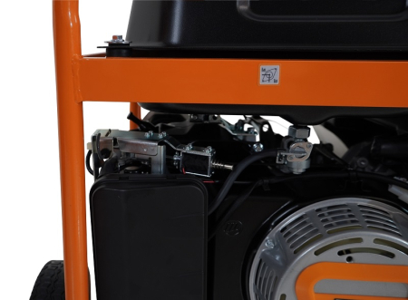 Бензиновый генератор  10500EA-3U с датчиком моточасов (с мощн без огранич при 1-но и 3-х фазном режиме)