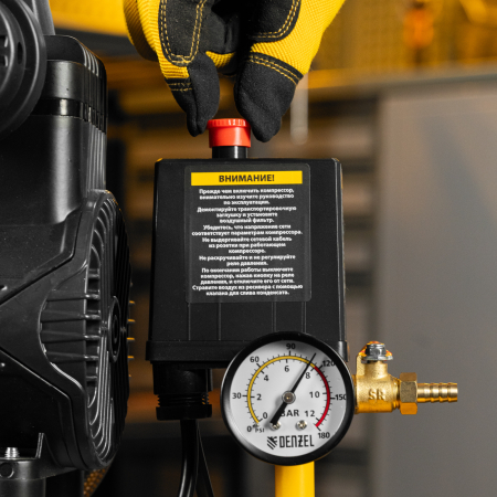 Поршневой компрессор  DLP-950/10